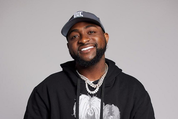"I’ve Been Struggling With My Voice" – Davido Admits